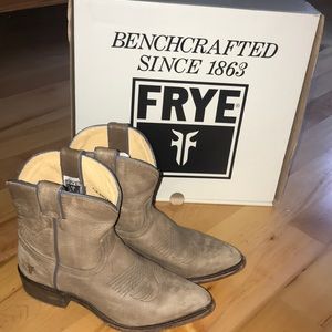 Billy Short Frye Boots
